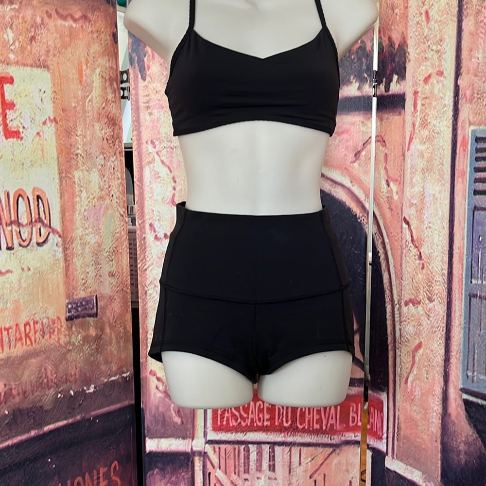 Lululemon Womens high waisted boogie short